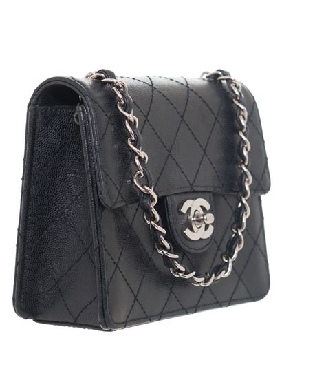 chanel quilted bag vintage.